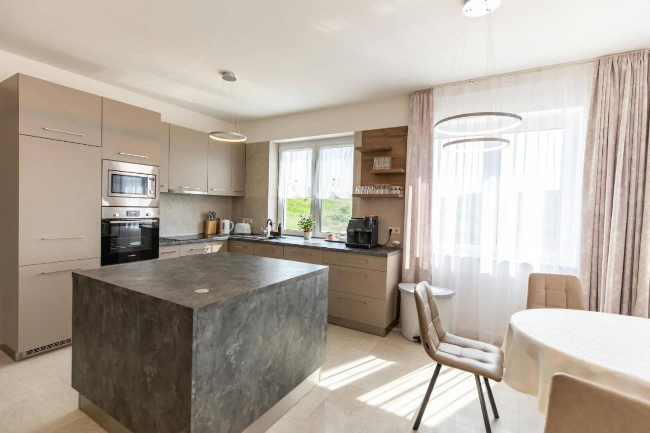 Aszúvilág Rezidencia with Sauna&Jacuzzi Legyesbenye Zewnętrze zdjęcie